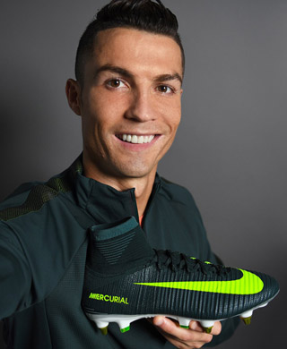 ronaldo nike cr7 cristiano discovery soccerevolution shoes turf gear boots instagram soccer vapor mercurialx youth