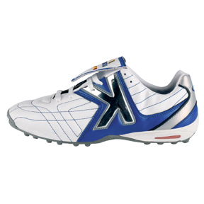 kelme turf shoes