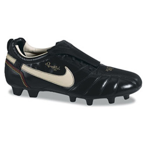 ronaldinho futsal shoes