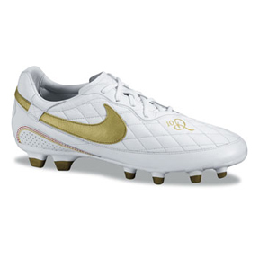 ronaldinho futsal shoes