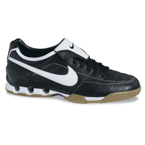 nike legend indoor soccer shoes