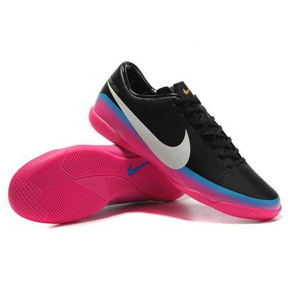 cristiano ronaldo indoor shoes