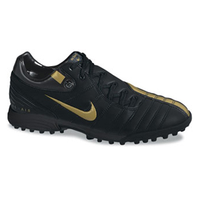 nike total 90 turf shoes