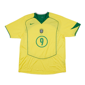 Ronaldo Jersey Brazil on Nike Brasil   Brazil Ronaldo  9 Soccer Jersey  Home 2004 05