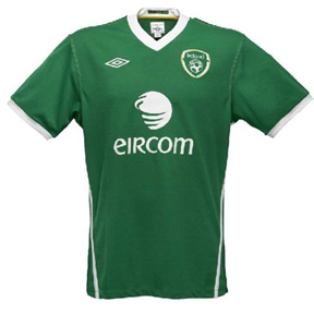  Umbro   Ireland Soccer Jersey (Home 2009/10)