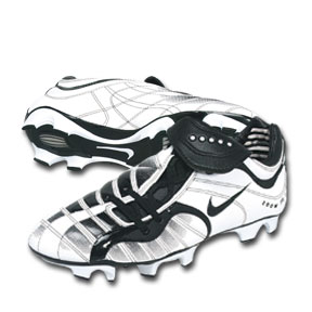 nike total 90 air zoom iii