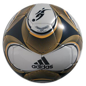 Adidas Teamgeist David Beckham Mini Soccer Ball @ SoccerEvolution