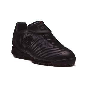 all black turf shoes