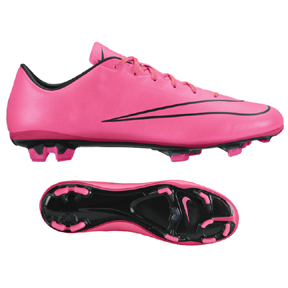nike pink shoes soccer