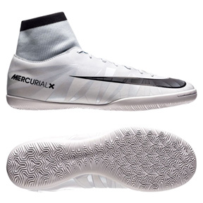 white cr7 indoor shoes