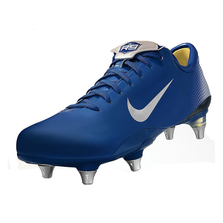 nike metal soccer cleats