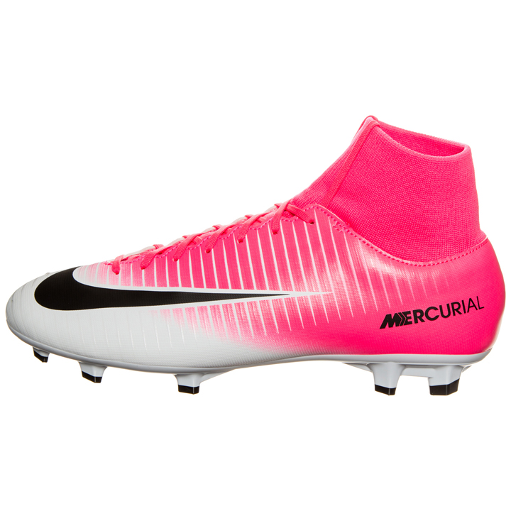 nike pink shoes soccer