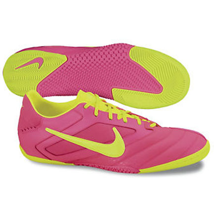 kok pensionist græs Nike NIKE5 Elastico Pro Indoor Soccer Shoes (Pink Flash) @ SoccerEvolution